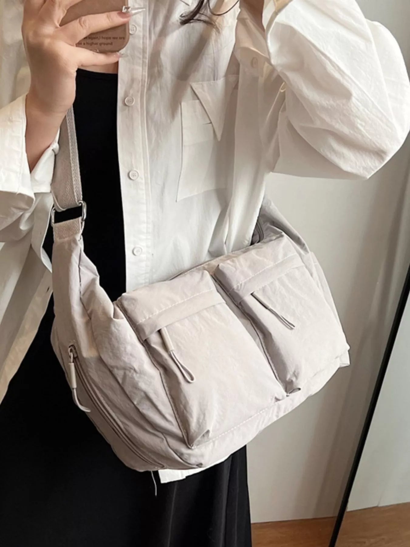 Casual Lightweight Crossbody Bag