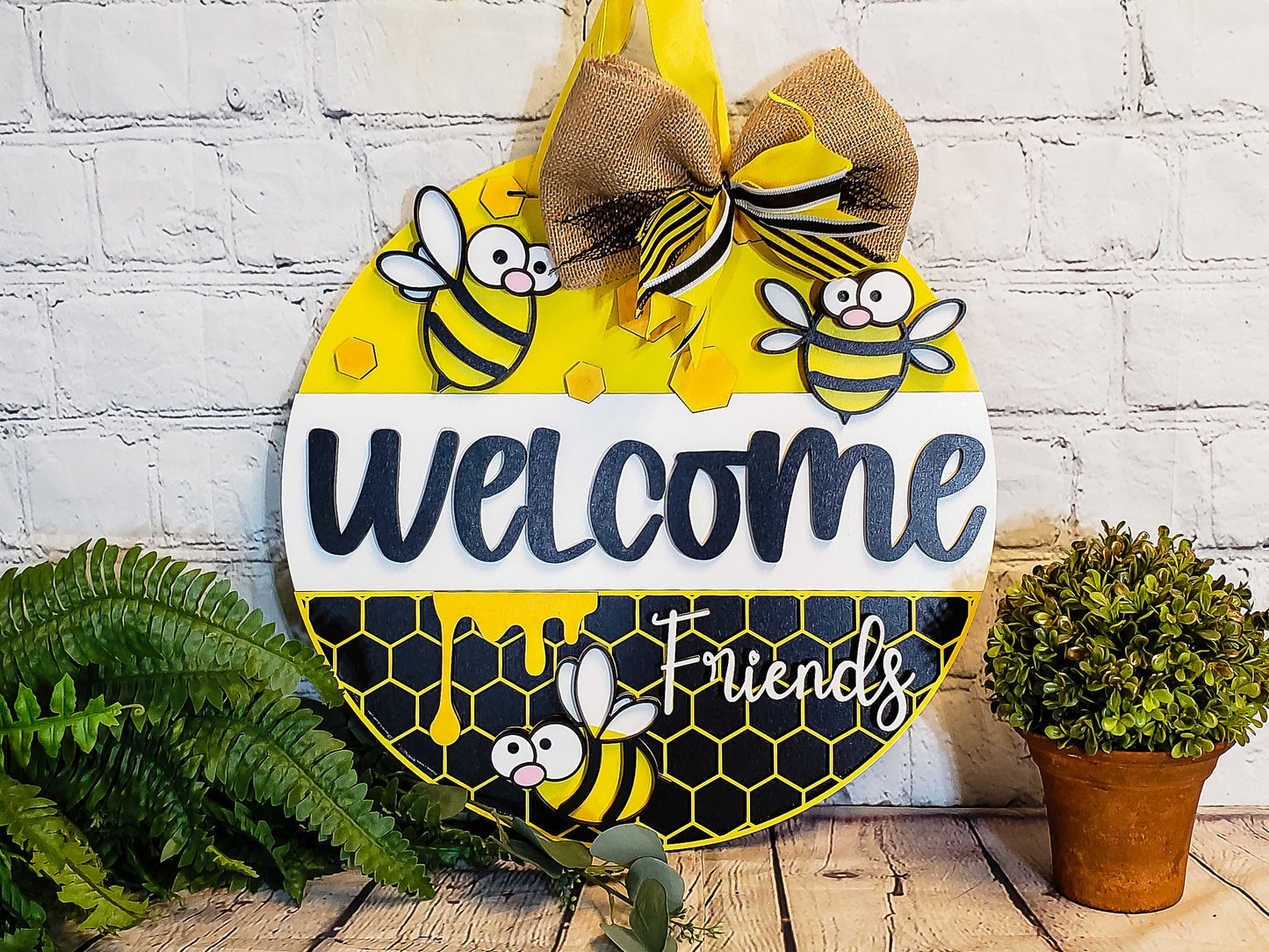 Welcome Friends Cartoon Bee Door Hanger - Finished