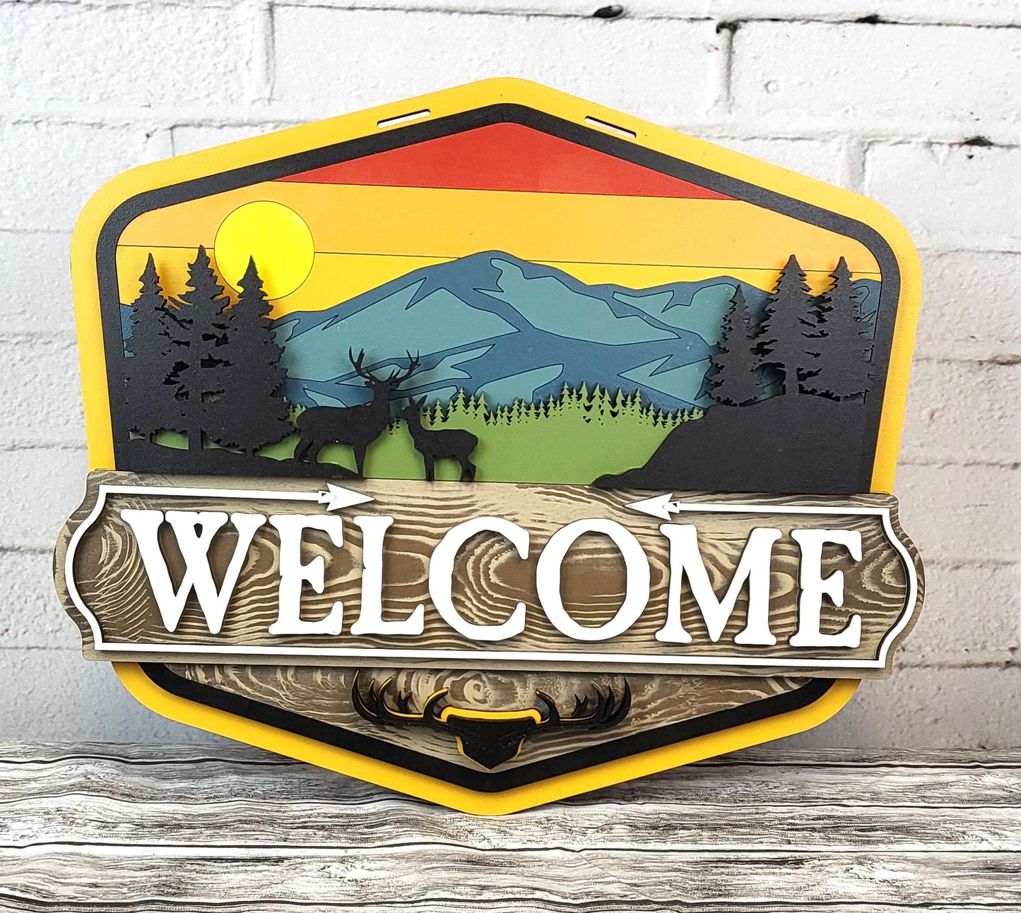 Finished - Hunting Deer Mountain Door Hanger Sign