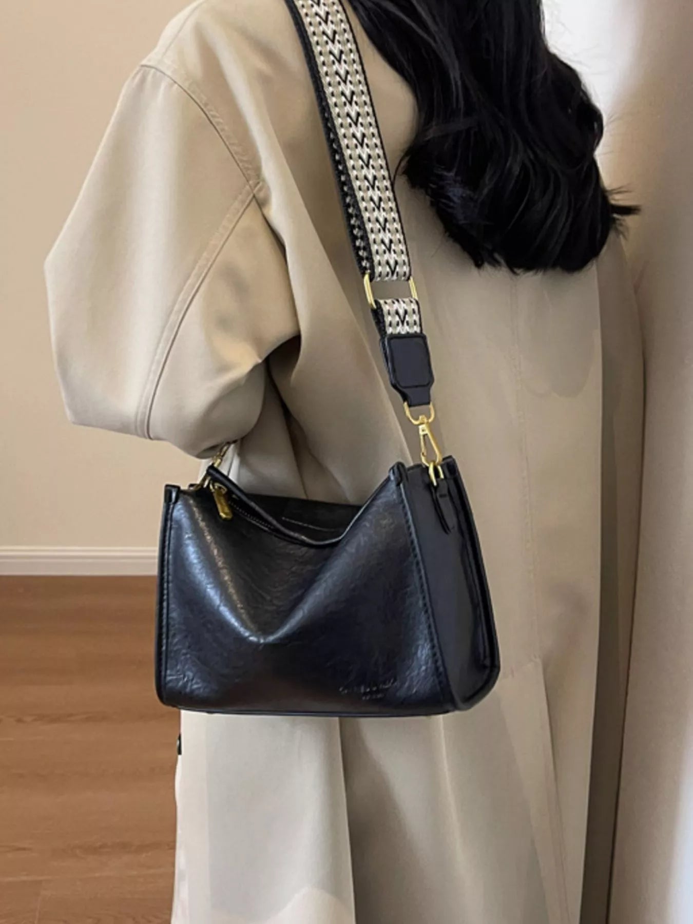 Wide Strap Crossbody Bag