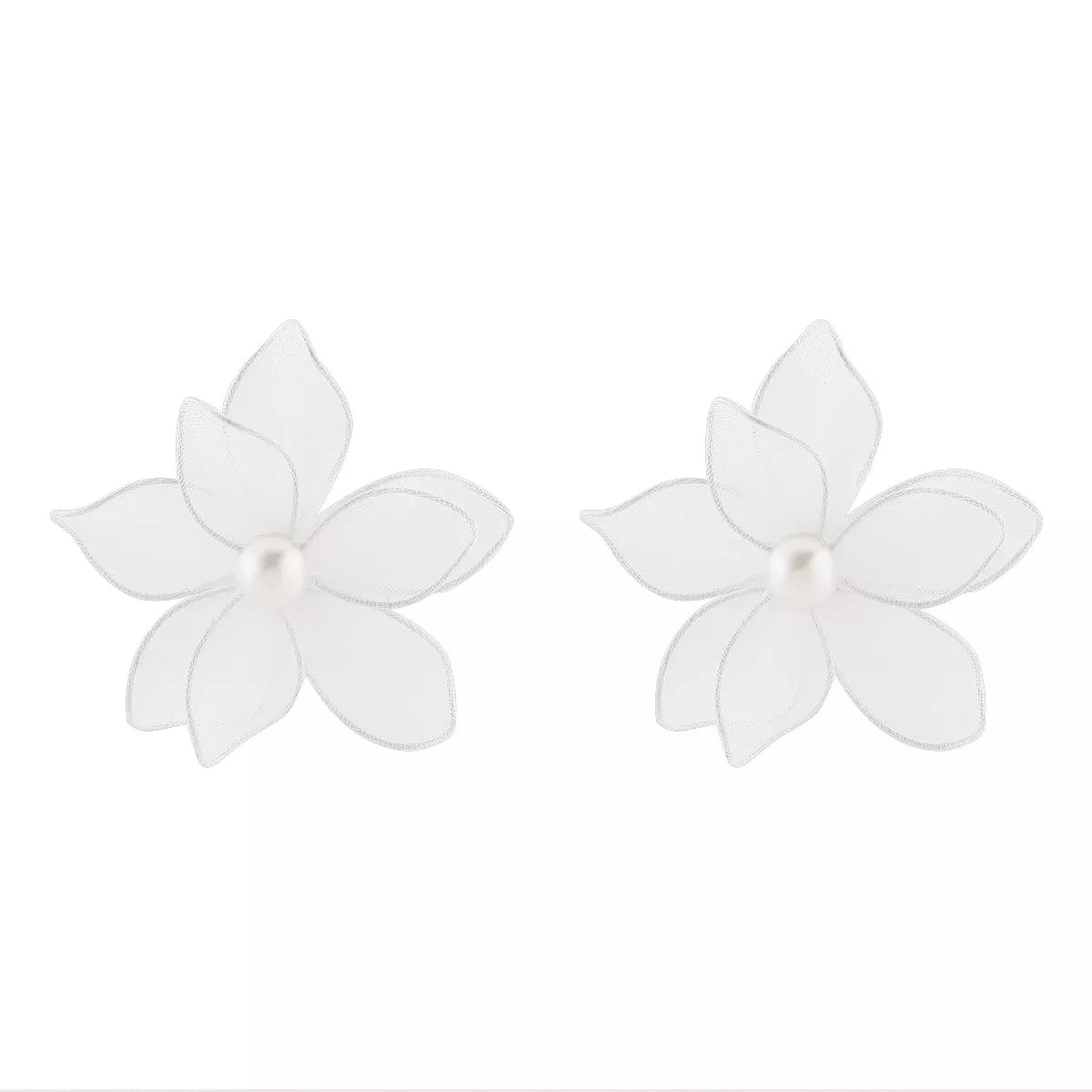 Flower Pearl Stud Earrings