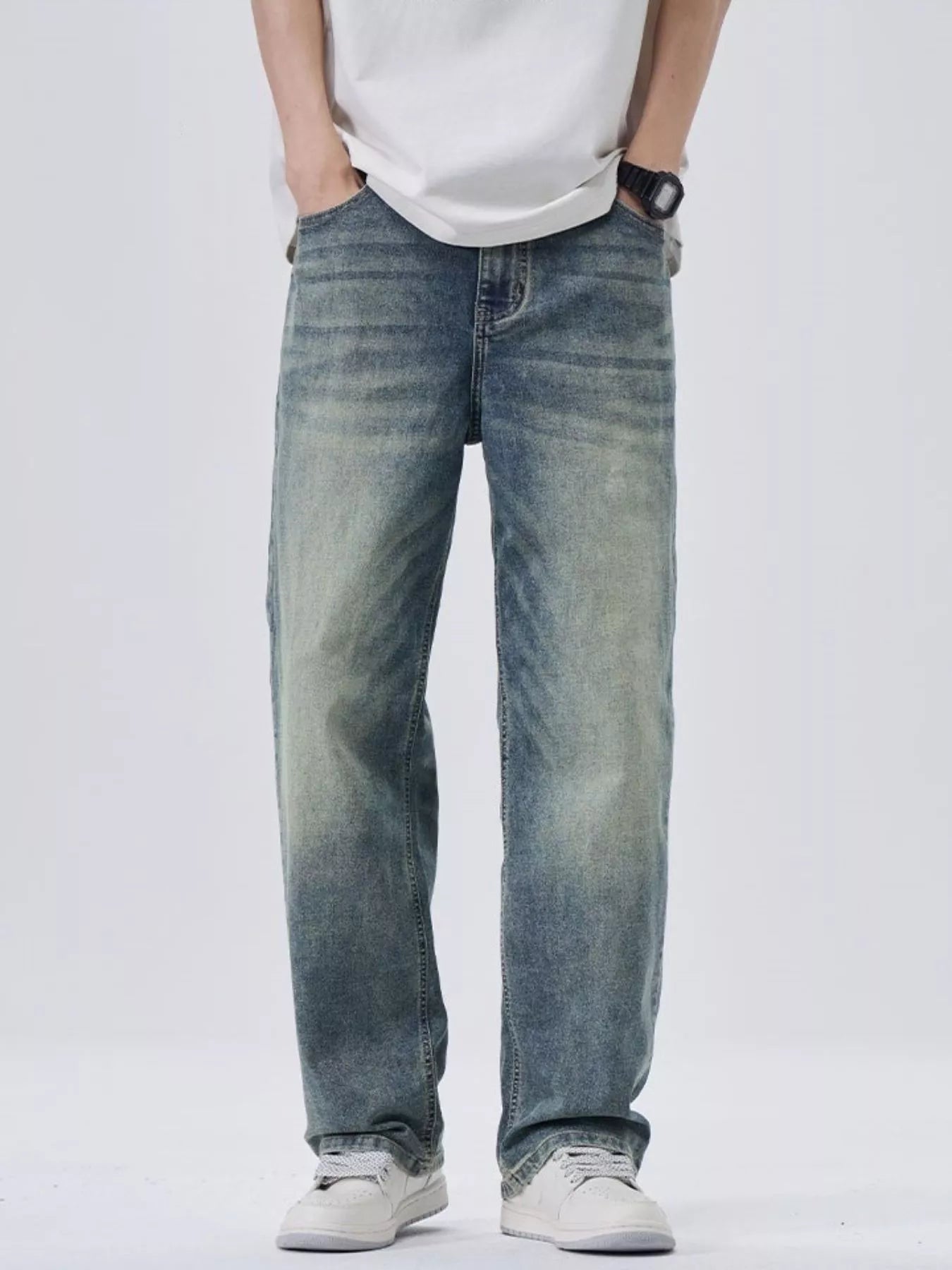 Men's Vintage Wash Wide Leg Jeans