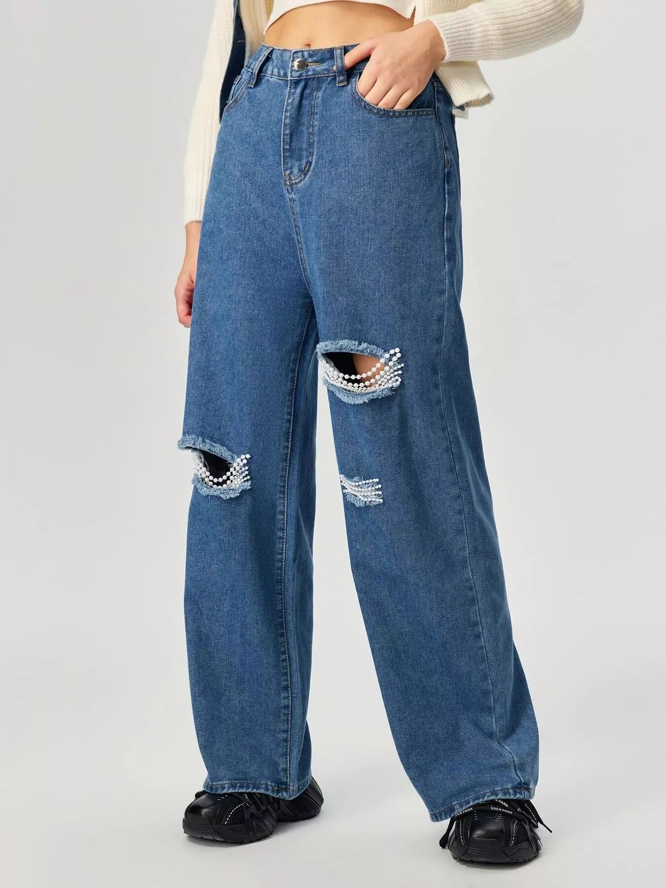 Distressed Wide Leg Jeans