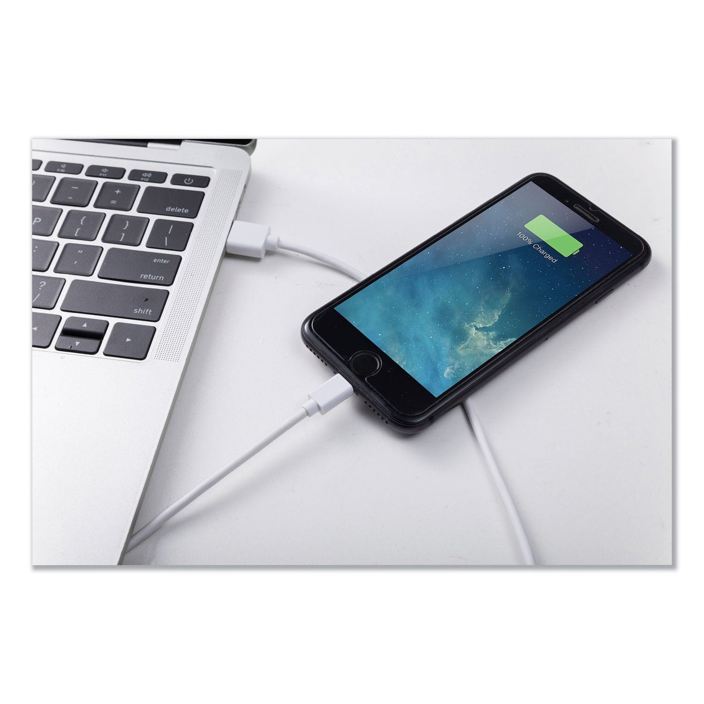 Innovera USB Lightning Cable, 10 ft, White