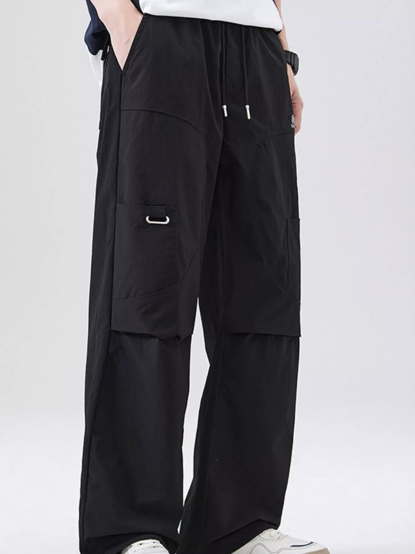 Men's Lightweight Drawstring Wide-Leg Pants