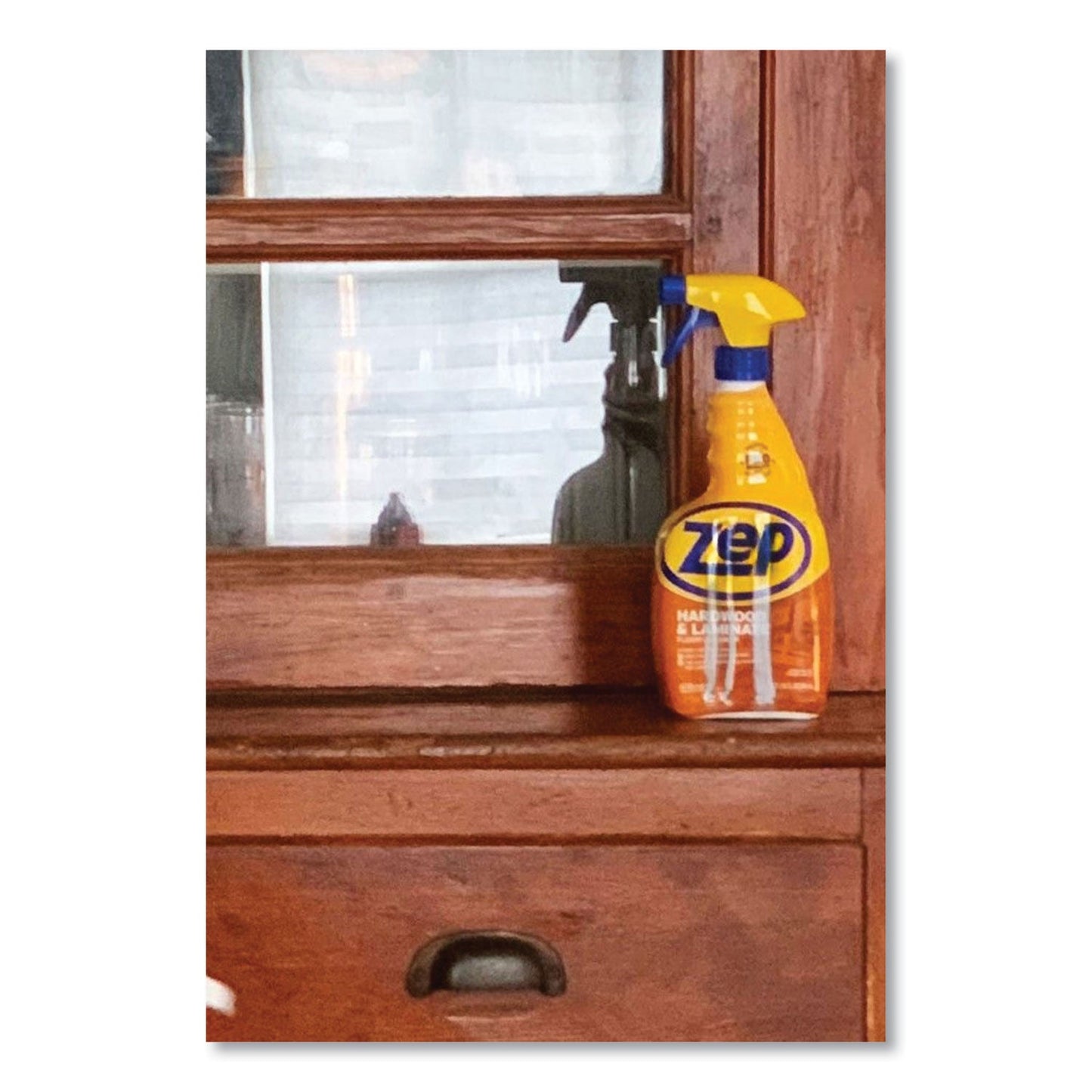 Zep Commercial Hardwood and Laminate Cleaner, 32 oz Spray Bottle