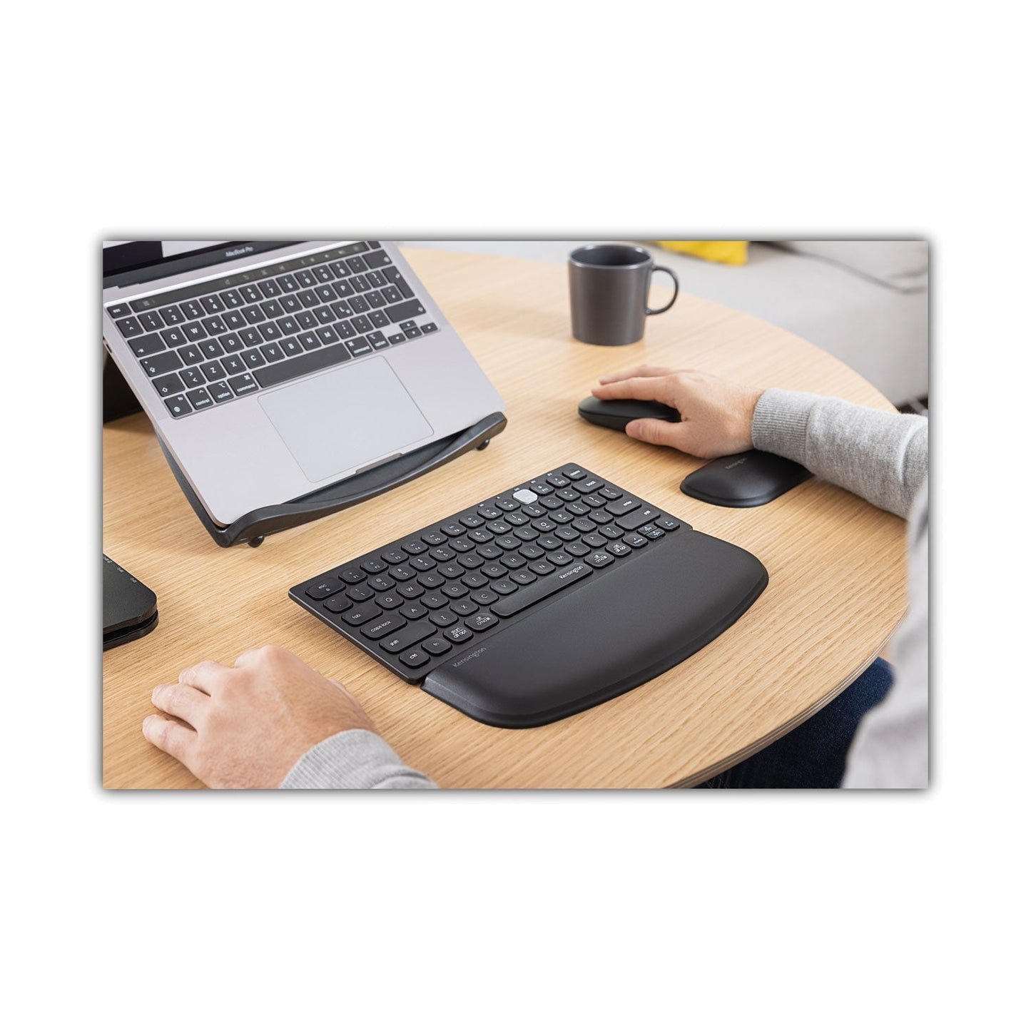 Kensington ErgoSoft Wrist Rest for Standard Mouse, 8.7 x 7.8, Black