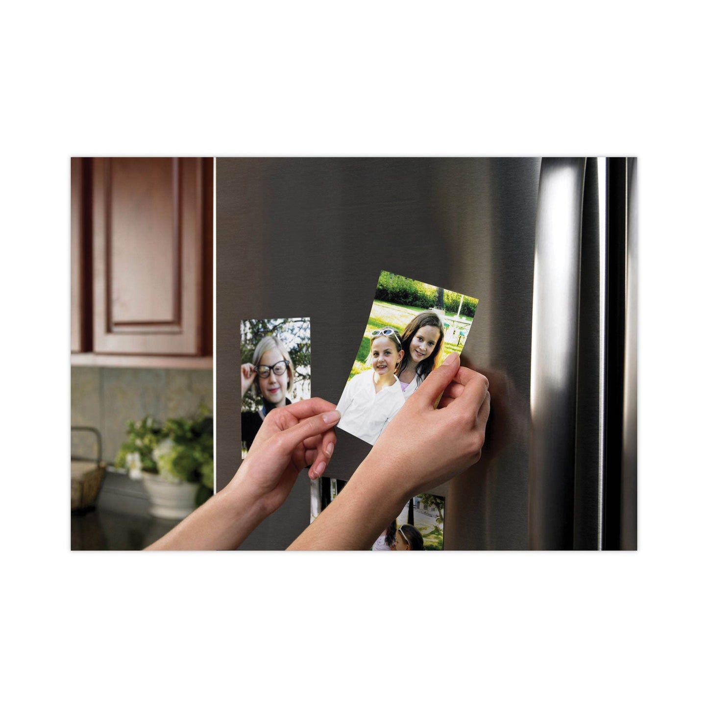 Scotch Removable Clear Mounting Squares, Holds Up to 0.33 lbs, 0.69 x 0.69, Clear, 35/Pack
