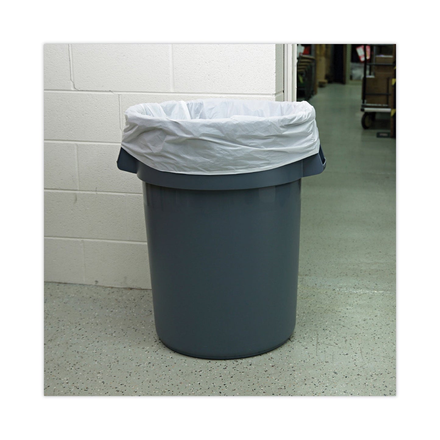 Boardwalk Linear Low Density Industrial Can Liners, 60 gal, 0.9 mil, 38 x 58, White, 100/Carton
