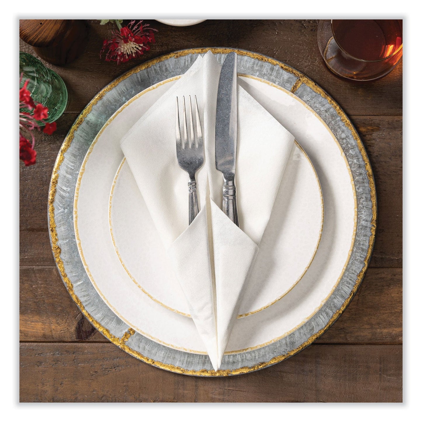 Hoffmaster Linen-Like Natural Flat Pack Napkin, Ultraply, 16" x 16", White, 1,200/Carton
