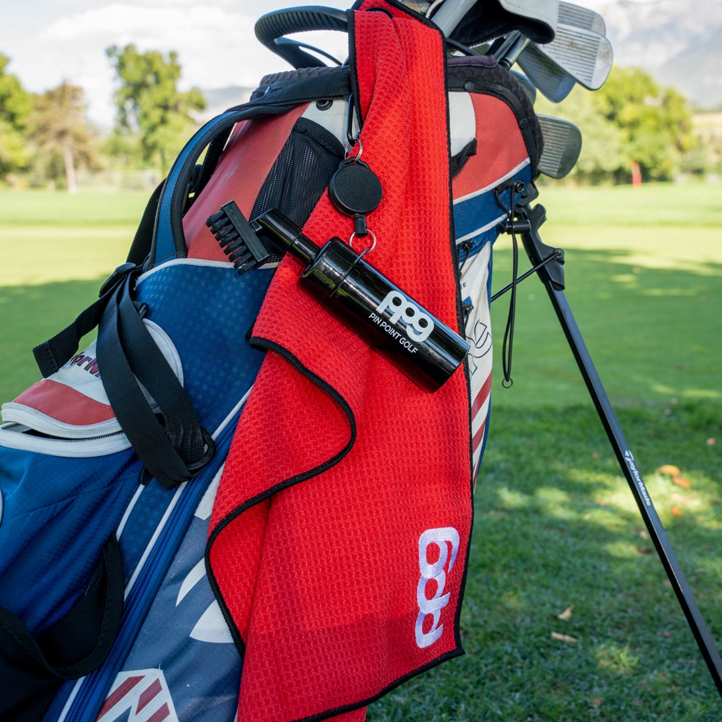 Magnetic Golf Towel Black