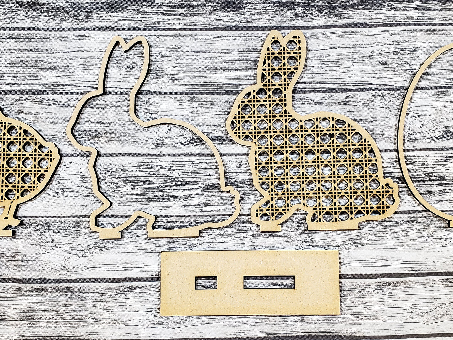 Rattan Easter Standing Chick Bunny Egg