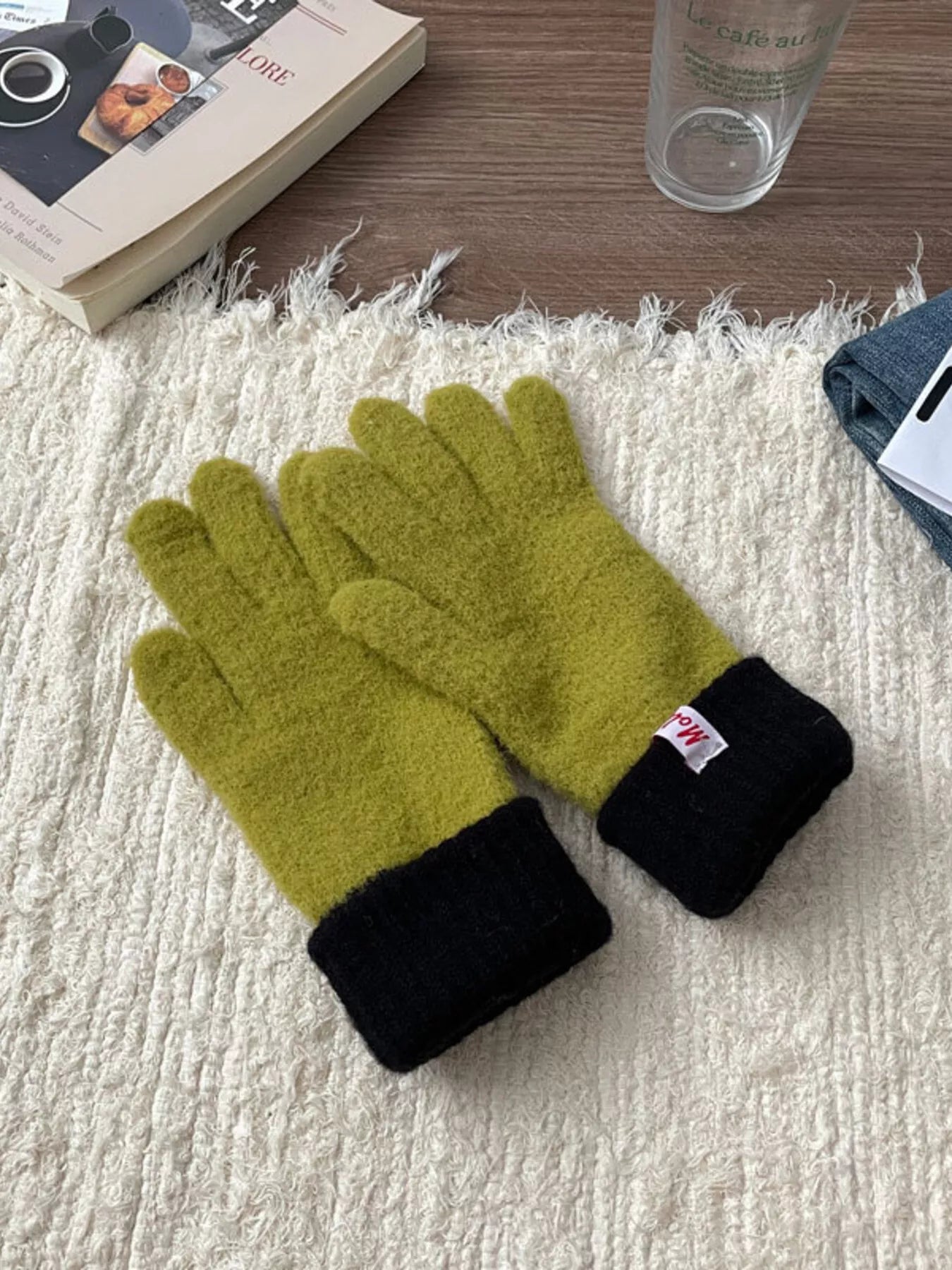 Cozy Knit Gloves with Ribbed Cuff