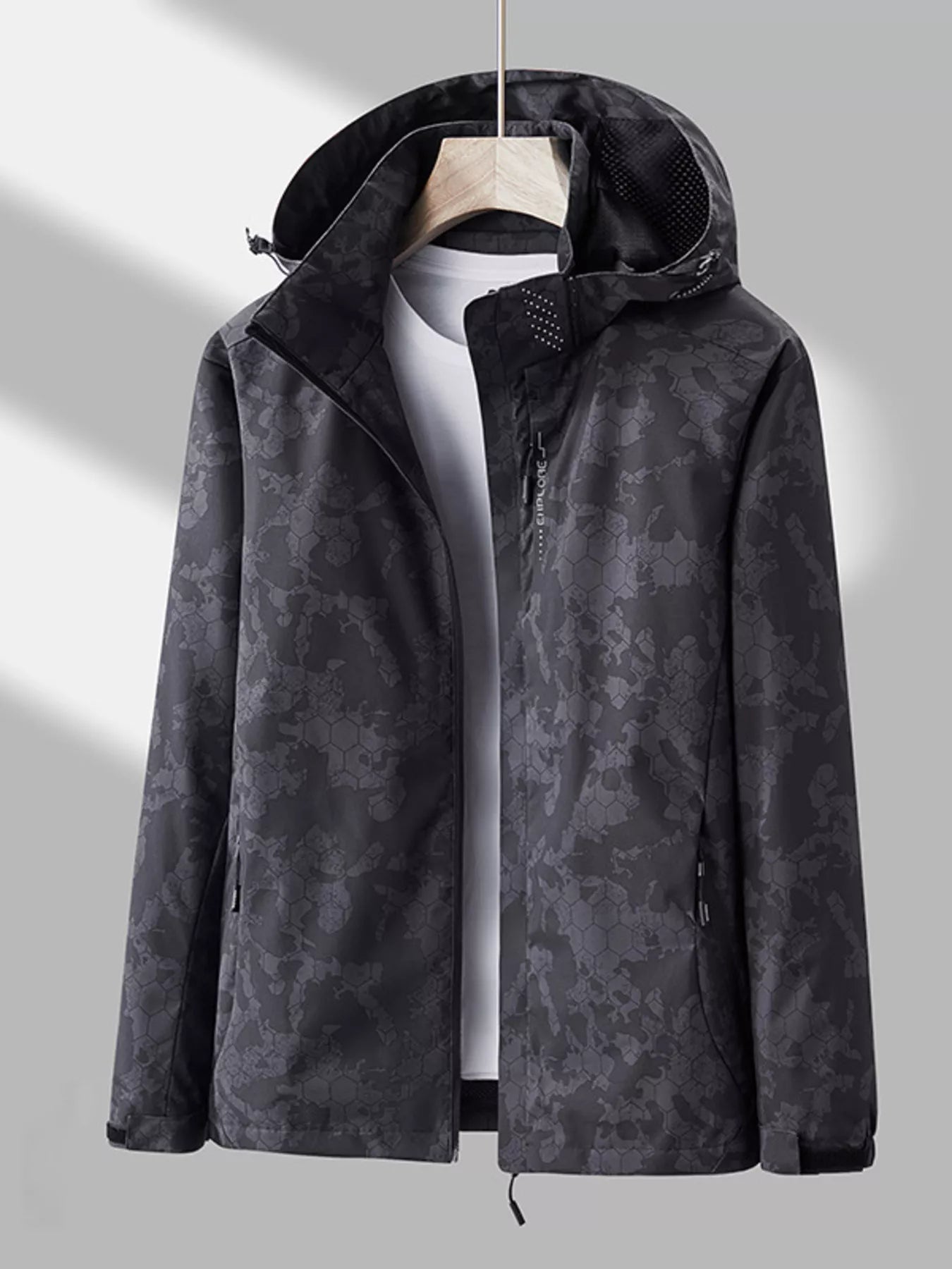 Men's Plus Size Zip Up Hooded Outdoor Jacket