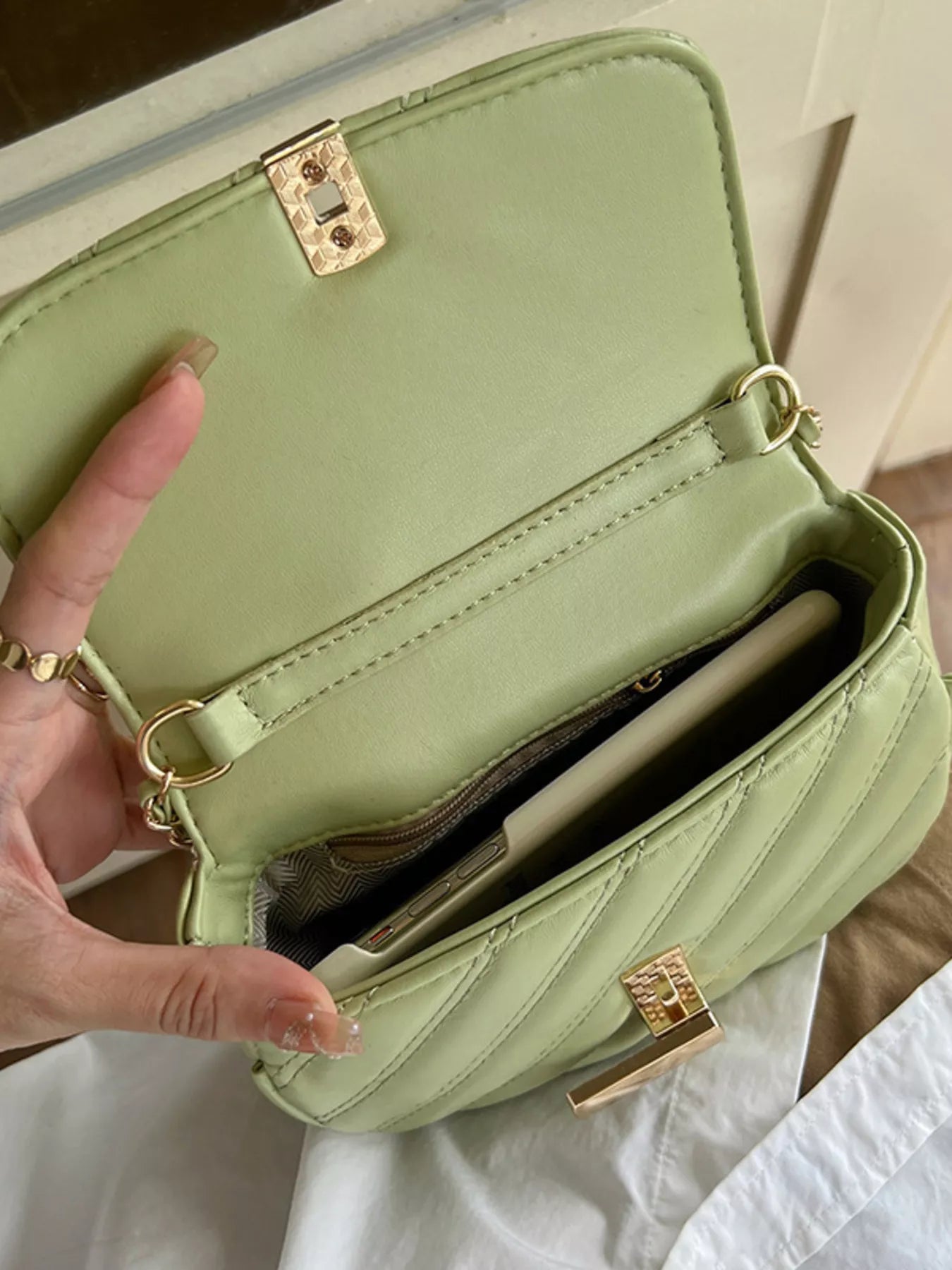 Quilted Flap Chain Crossbody Bag