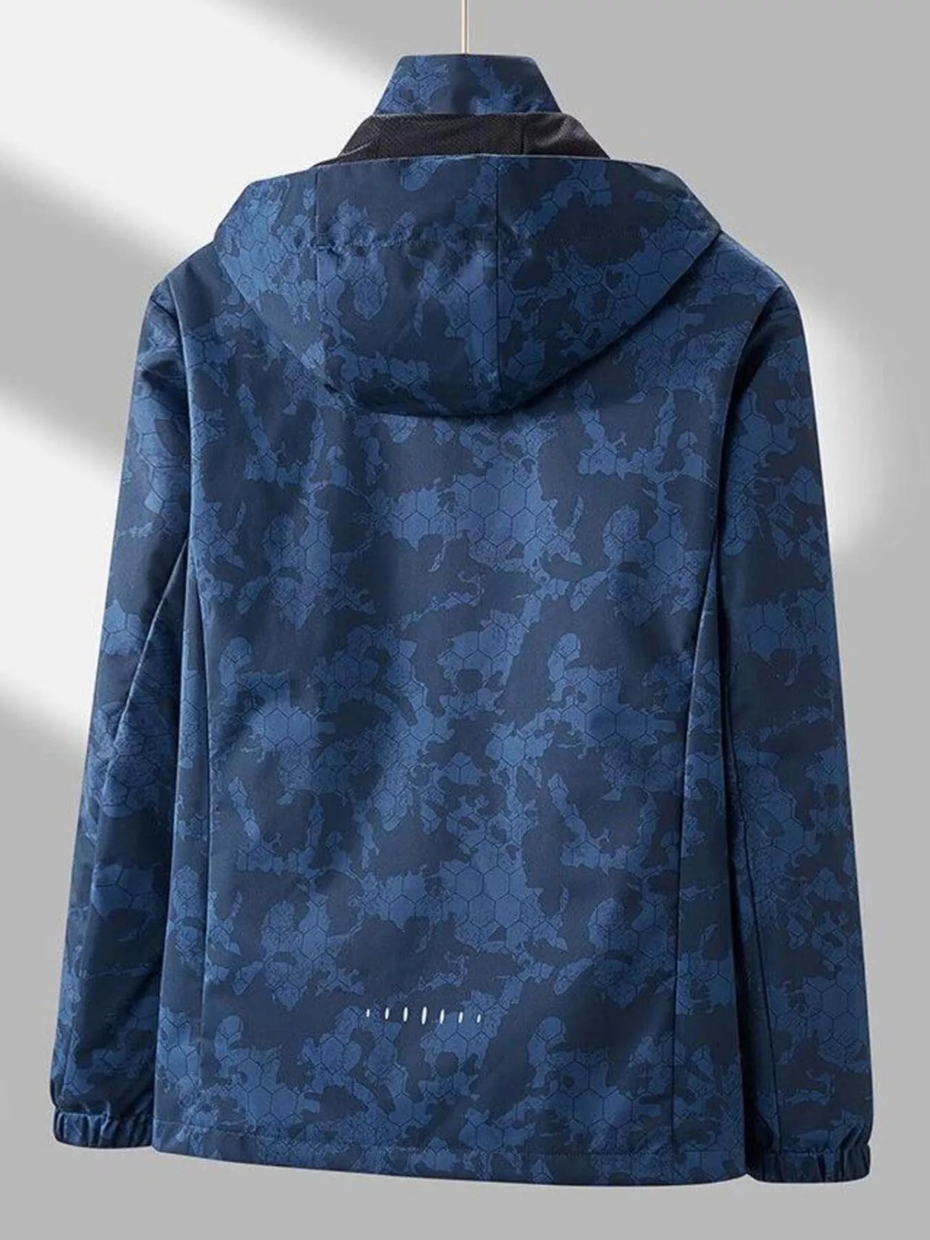 Men's Plus Size Zip Up Hooded Outdoor Jacket