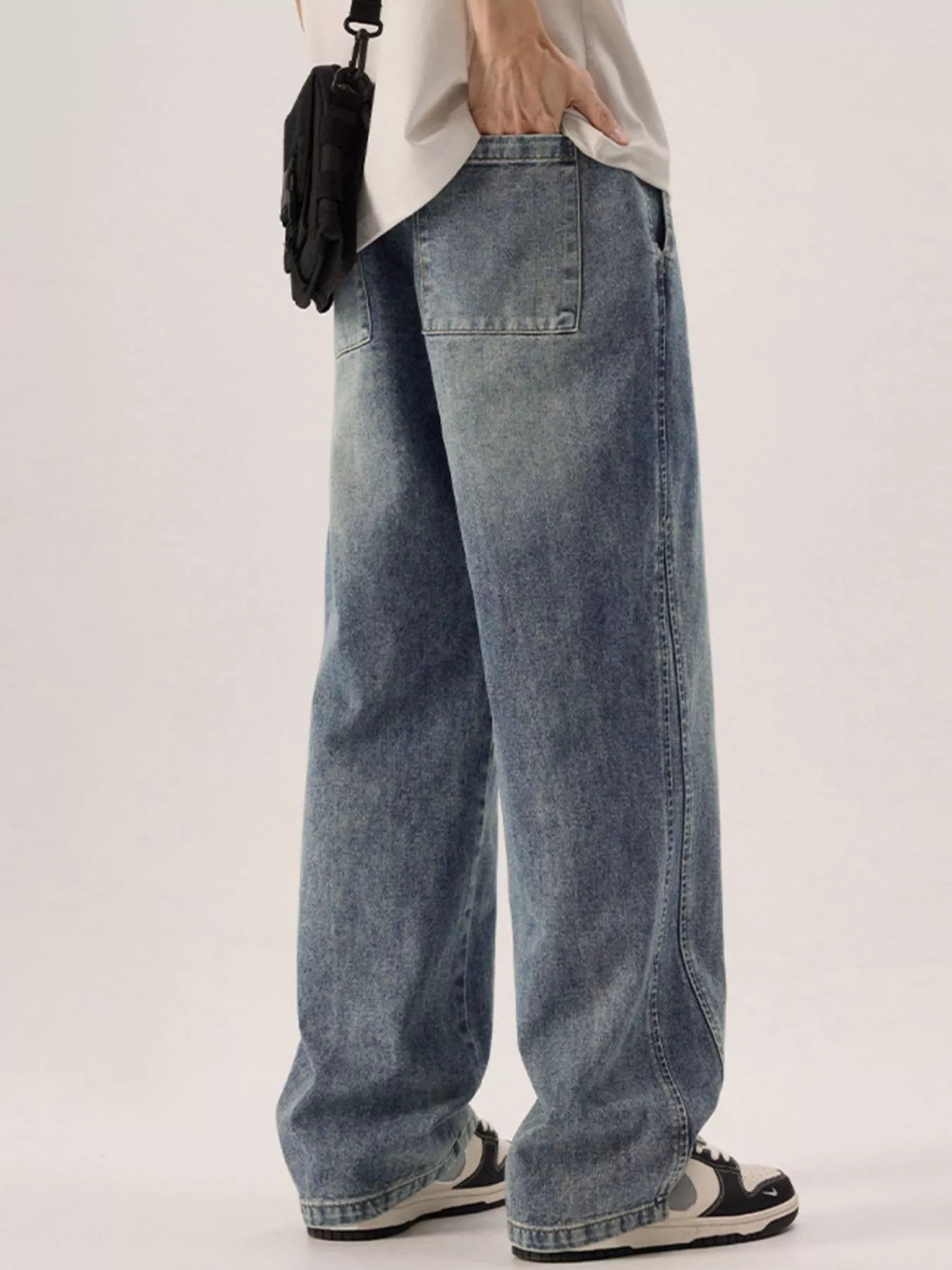 Men's Plus Size Vintage Wash Loose Fit Jeans