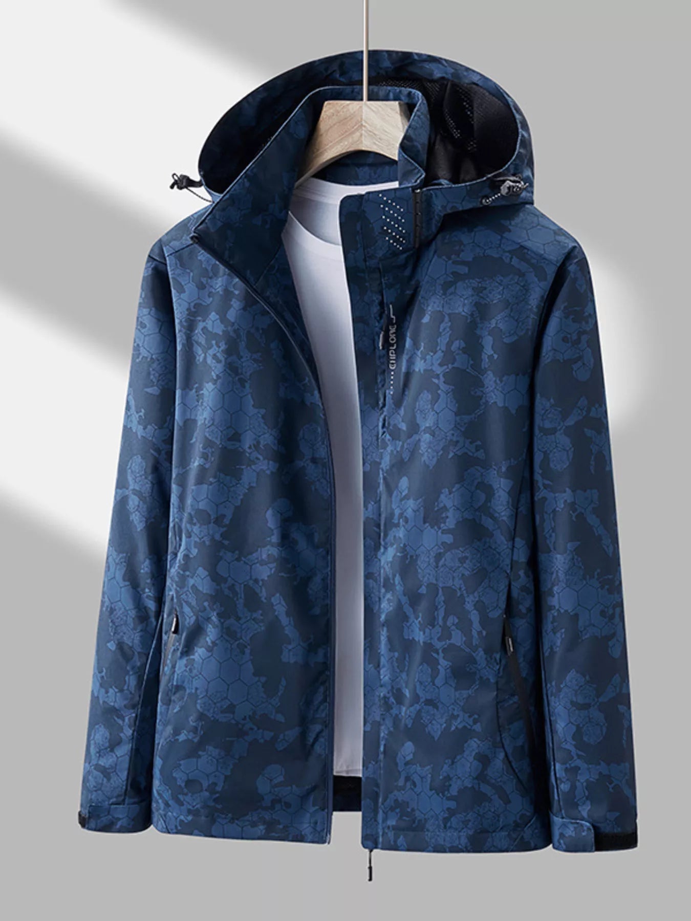 Men's Plus Size Zip Up Hooded Outdoor Jacket