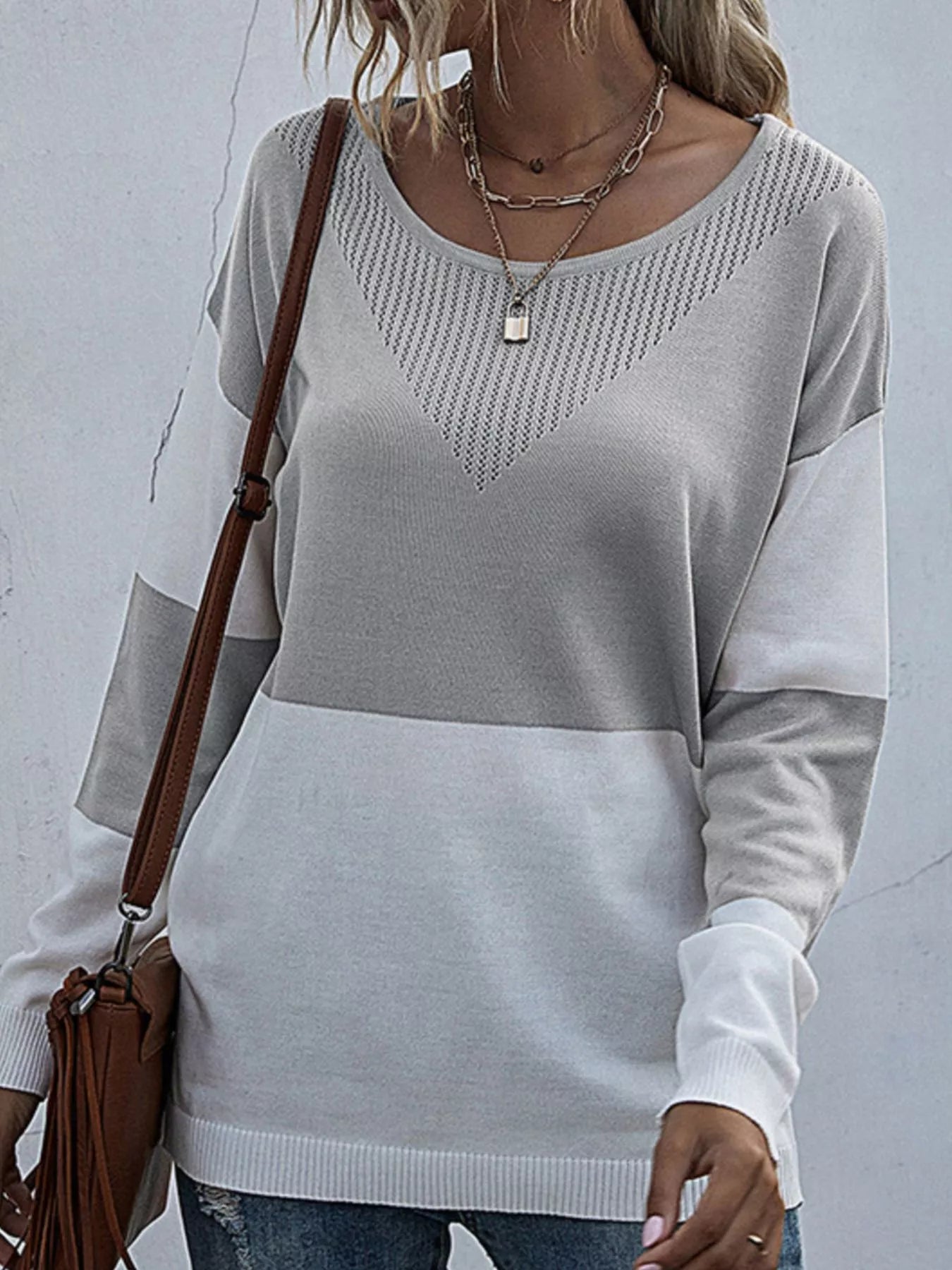 Color Block Round Neck Sweater