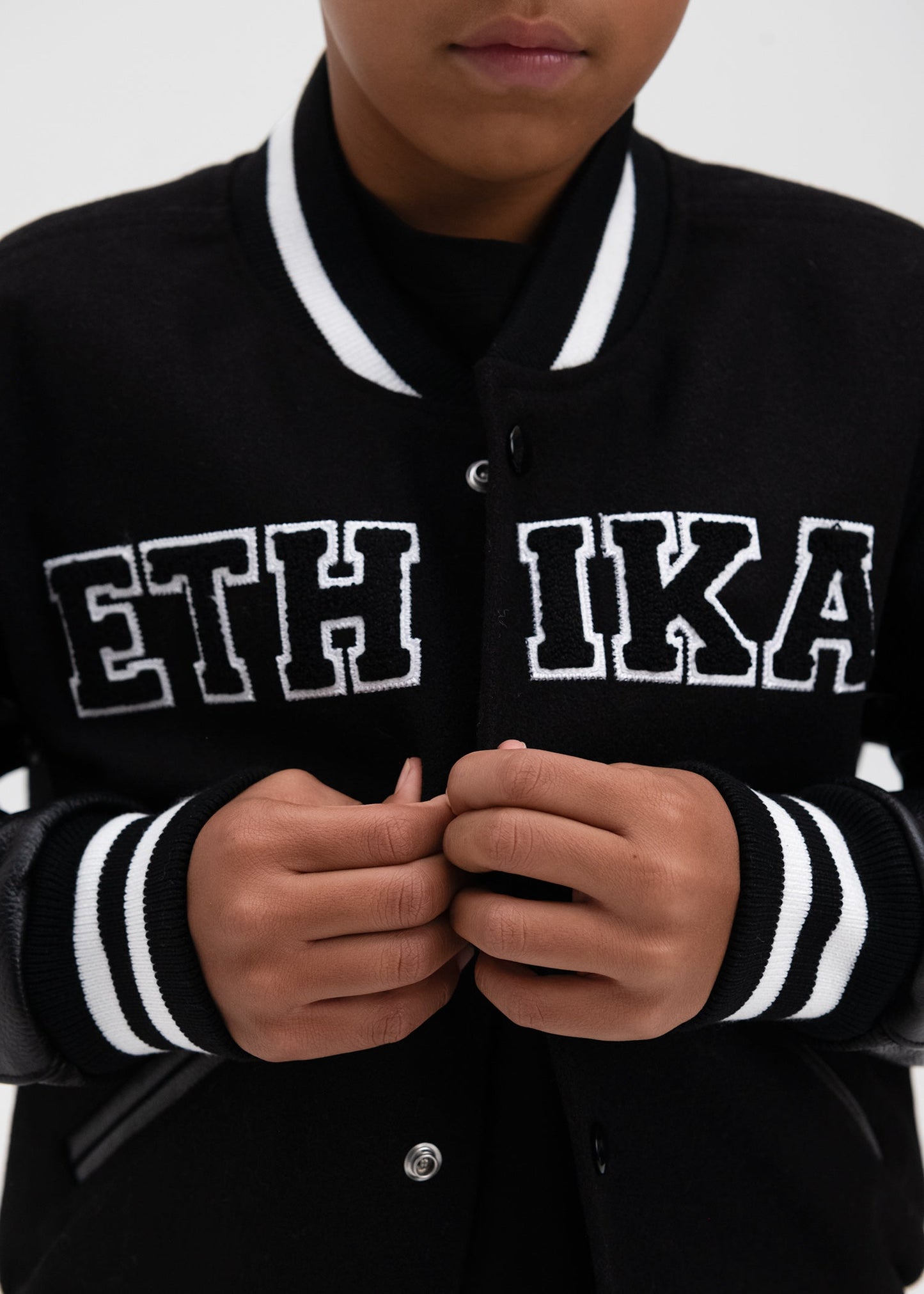 Familie 01 | Boys Varsity Jacket