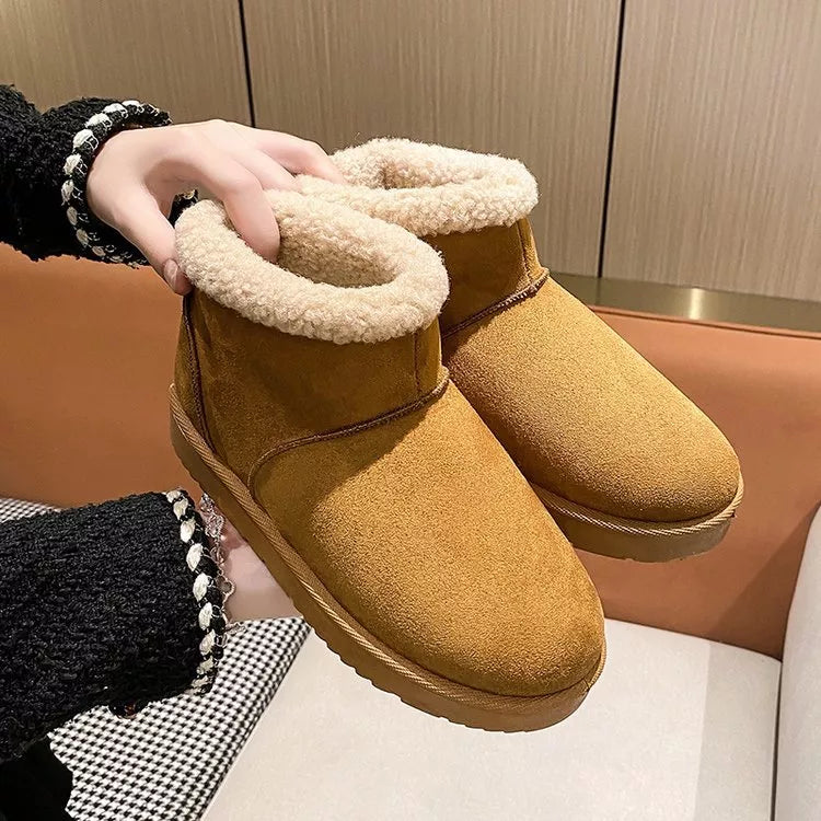 Round Toe Platform Boots