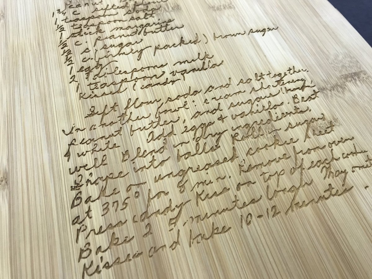 Personalized Bamboo Cutting Board Décor - Your Recipe or Quote